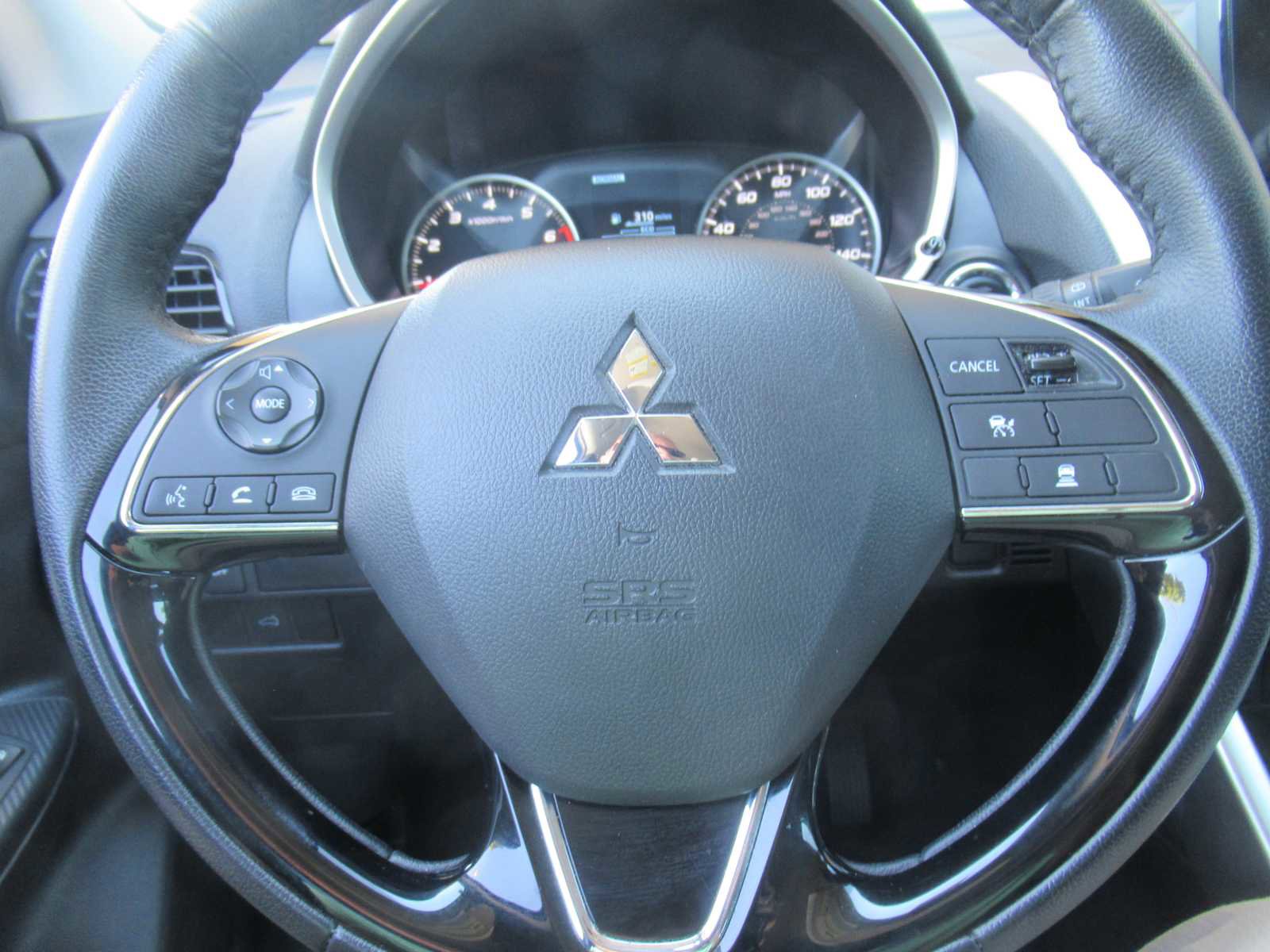 Used 2024 Mitsubishi Eclipse Cross SE image 24