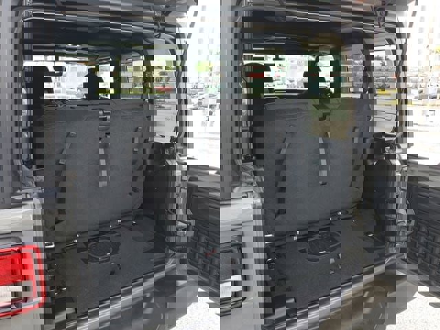 Certified 2023 Jeep Wrangler Willys AWD/4WD image 10