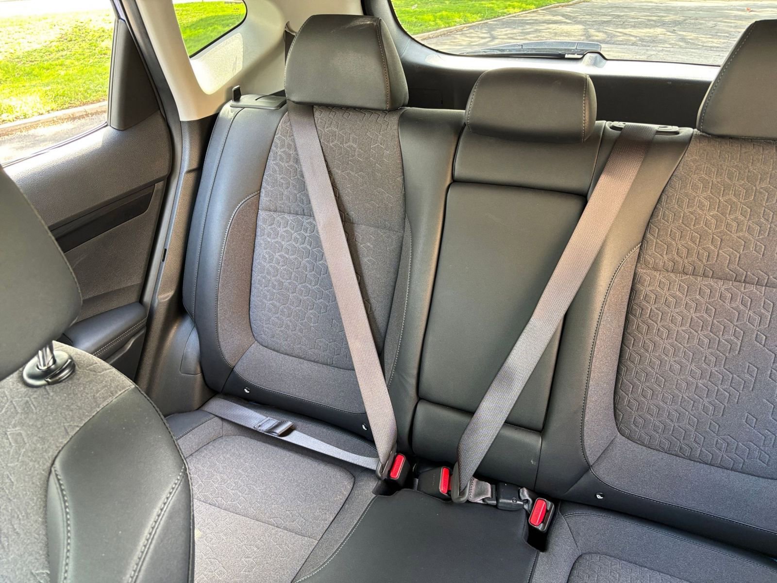 Used 2025 Kia Seltos S image 34