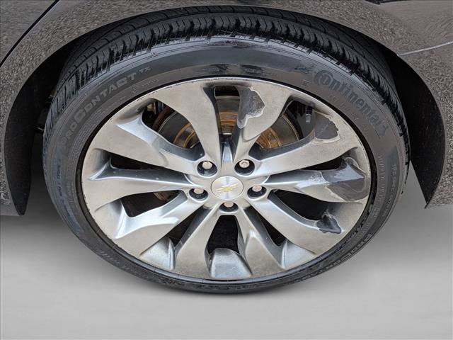 Used 2016 Chevrolet Malibu Premier w/ Driver Confidence Package FWD image 26