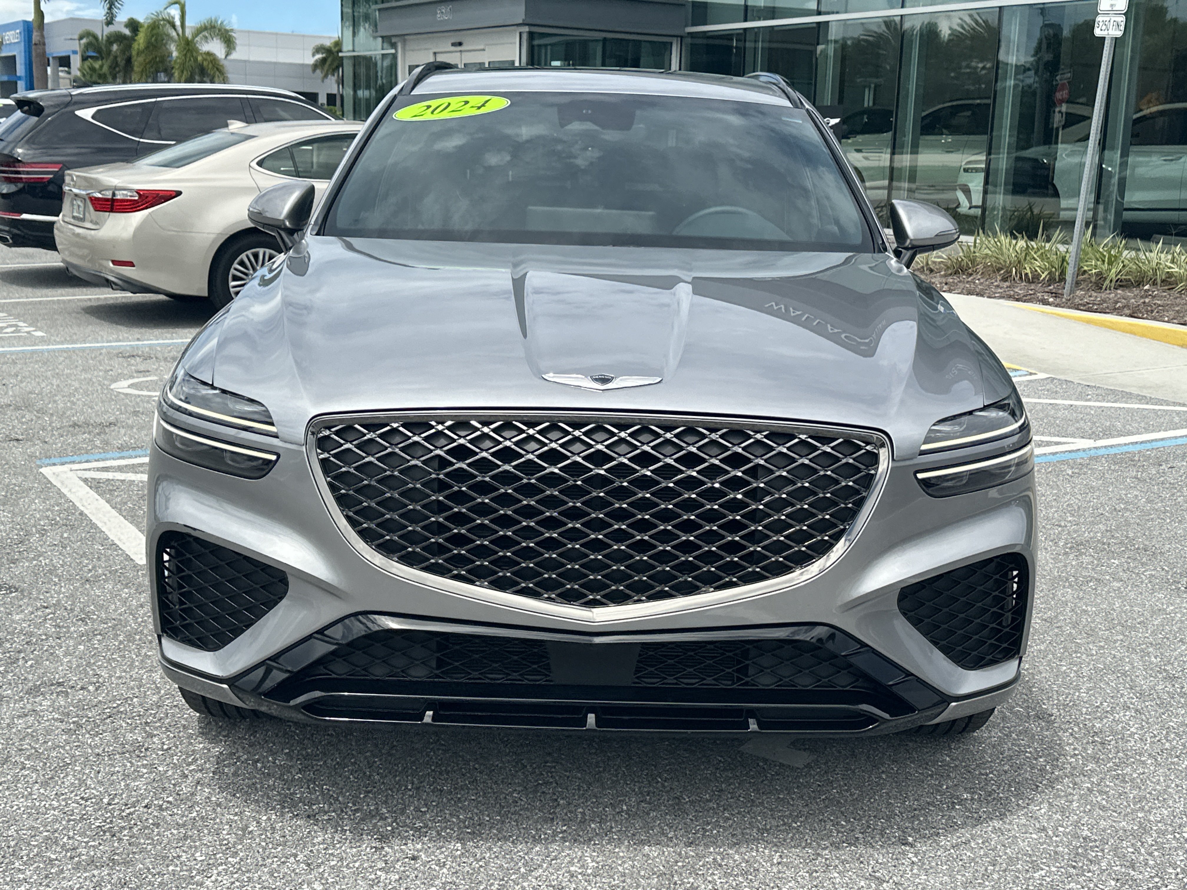 Certified 2024 Genesis GV70 3.5T Sport AWD/4WD image 4