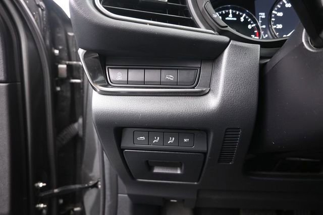 Used 2022 MAZDA CX-30 AWD 2.5 S w/ Premium Package image 16