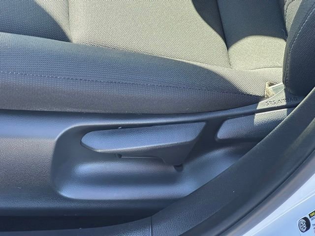 Used 2024 Toyota Corolla LE image 28