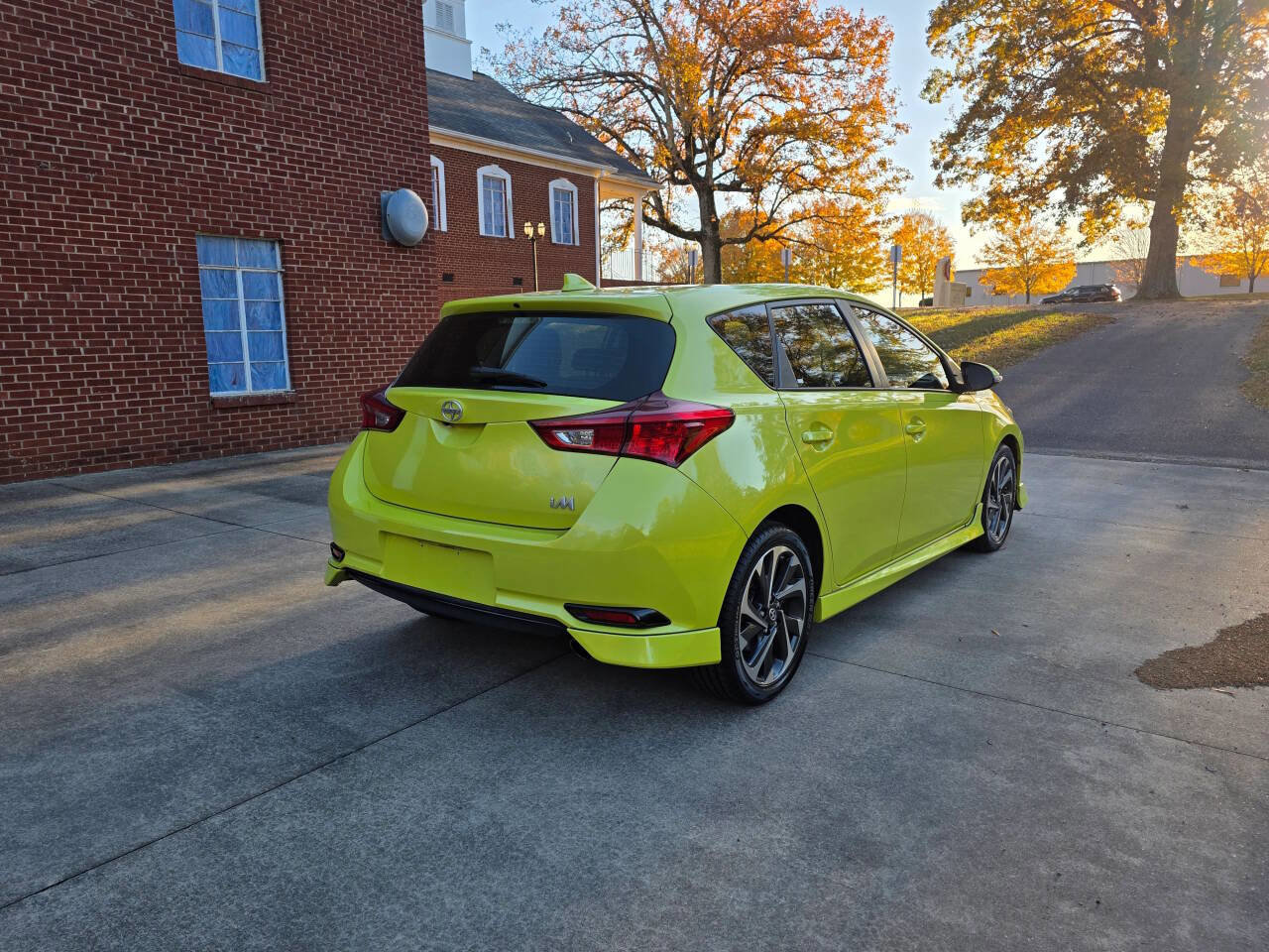 Used 2016 Scion iM image 5