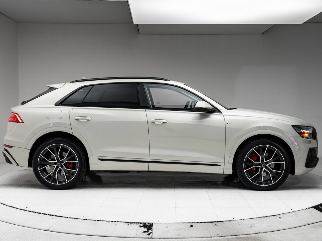 Used 2023 Audi Q8 Prestige AWD/4WD image 29