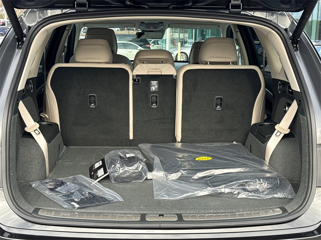 New 2026 Genesis GV80 2.5T Advanced image 18