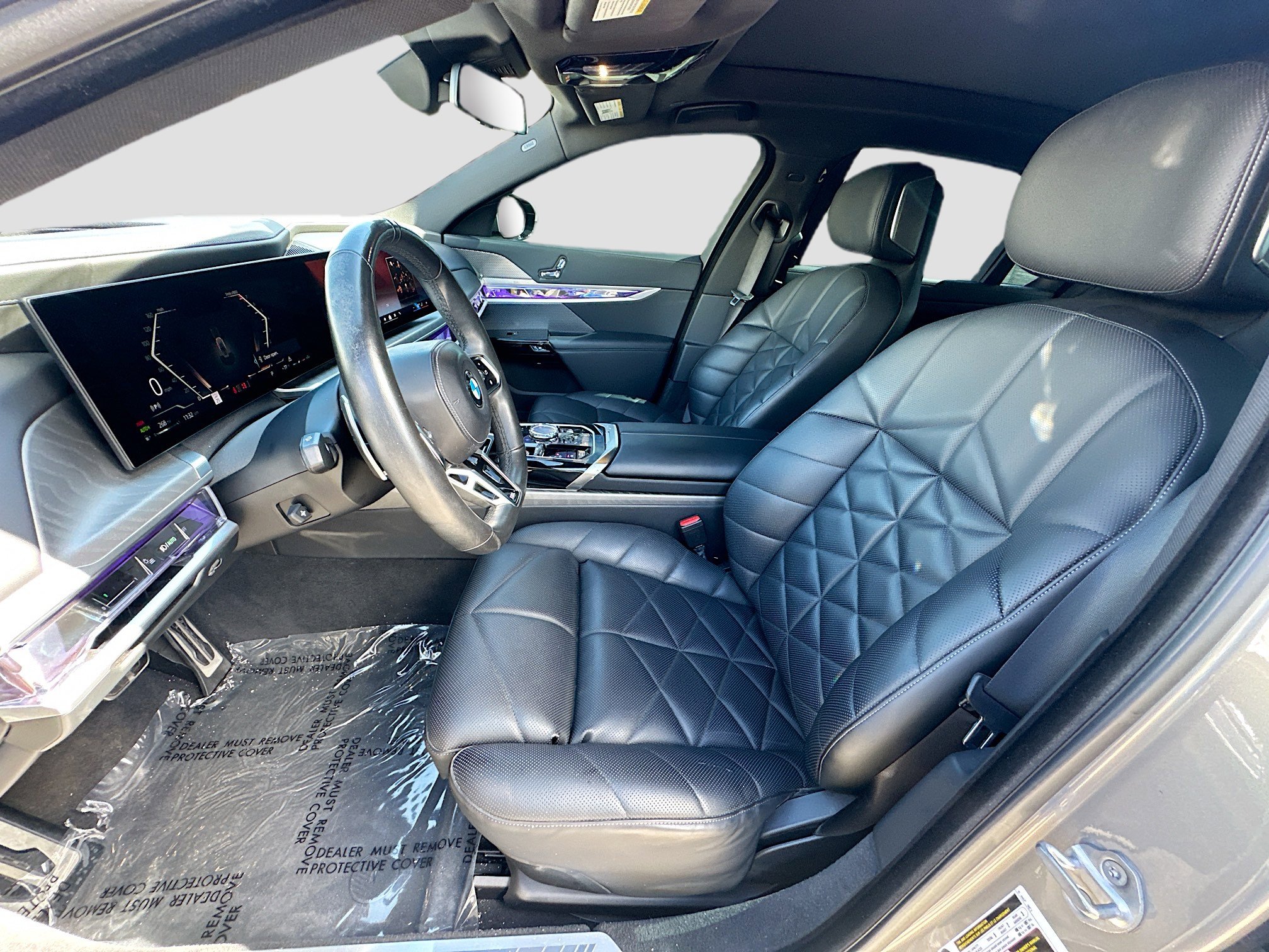 Used 2023 BMW 740i w/ Parking Assistance Package image 21