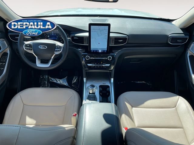 Used 2024 Ford Explorer Limited w/ Limited Technology Package AWD/4WD image 13