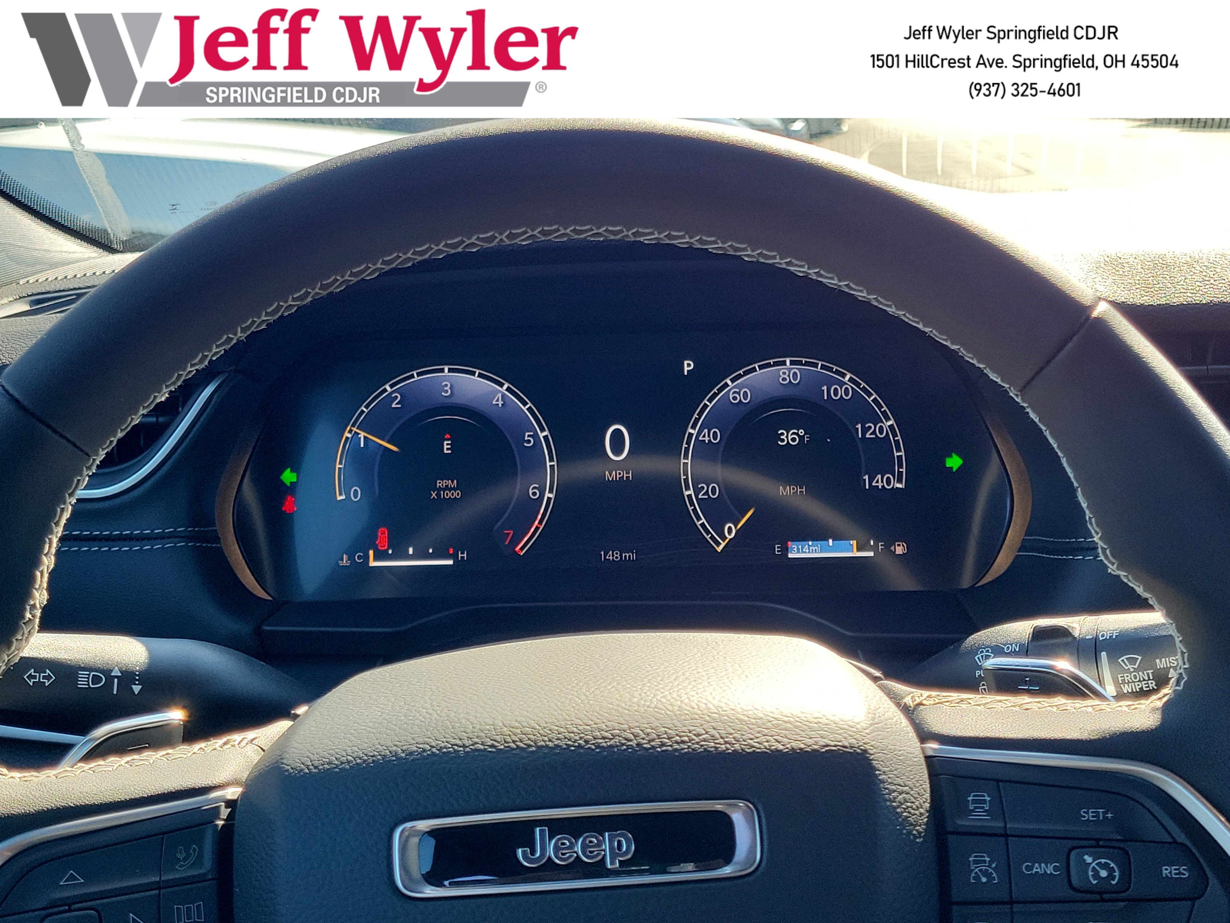 New 2026 Jeep Grand Cherokee Laredo image 9