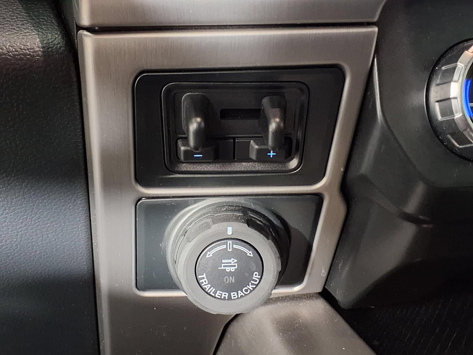 Used 2022 Ford F250 Platinum AWD/4WD image 26