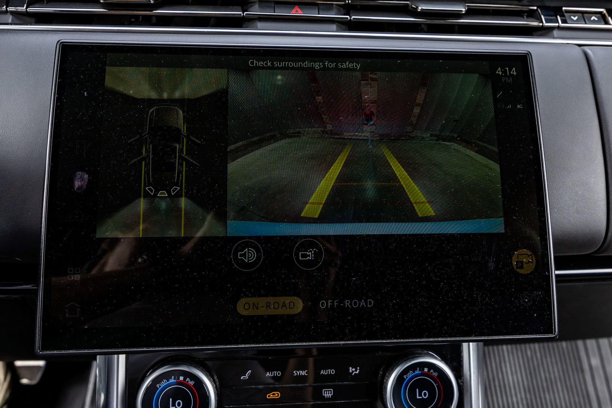 Used 2022 Land Rover Range Rover SE image 22