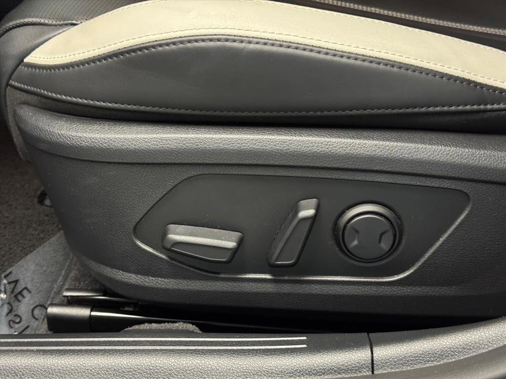 Used 2025 Kia K5 GT-Line image 12