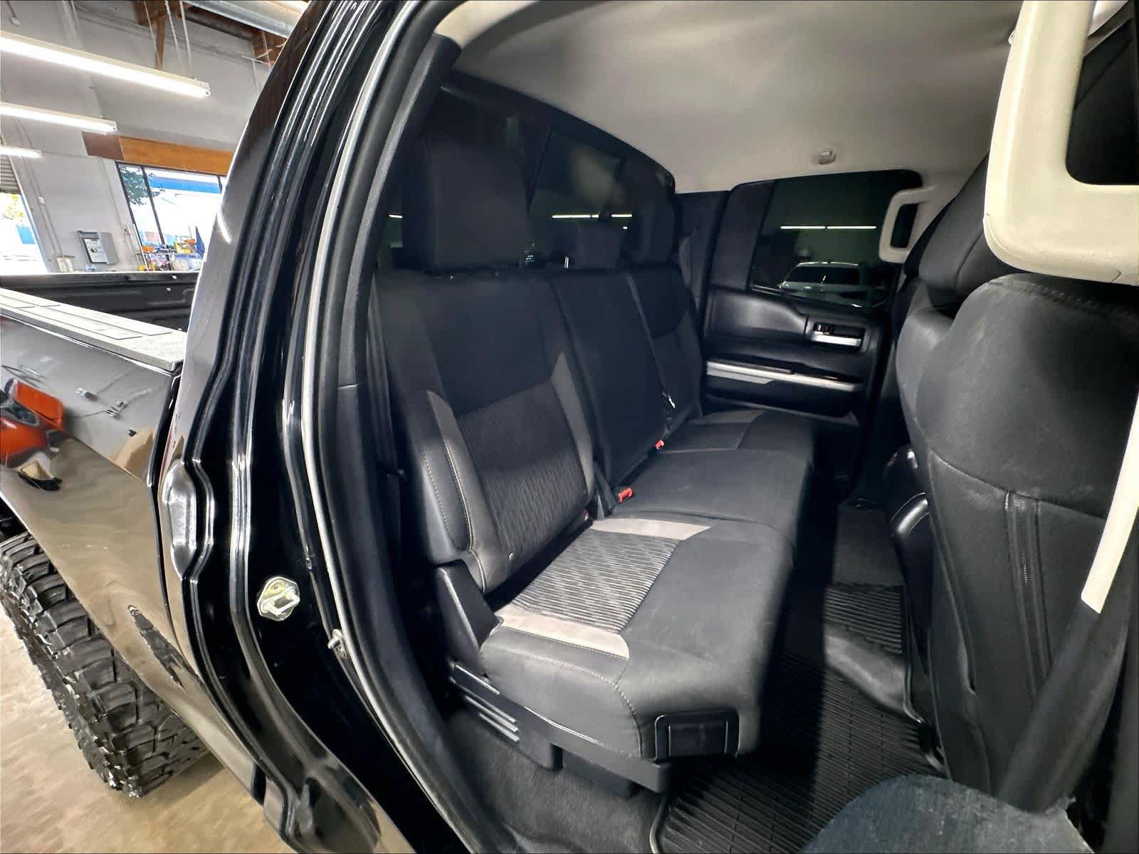 Used 2017 Toyota Tundra SR5 w/ TRD Off Road Package AWD/4WD image 29