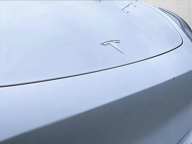 Used 2023 Tesla Model Y Long Range AWD/4WD image 25
