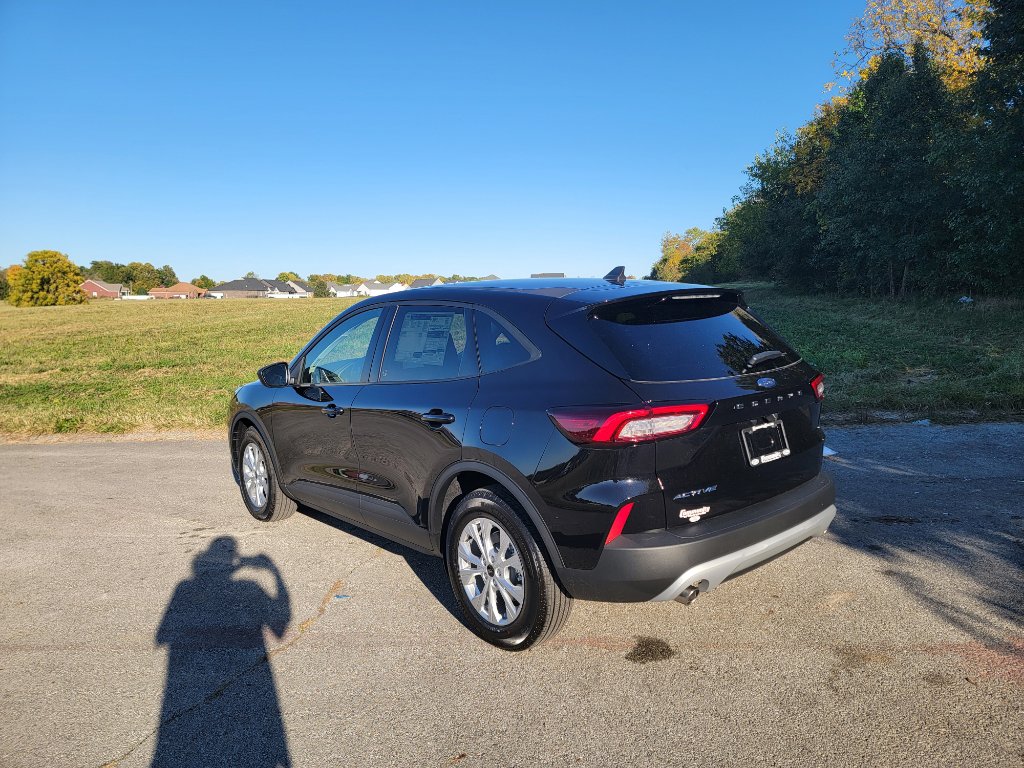 New 2026 Ford Escape Active image 7