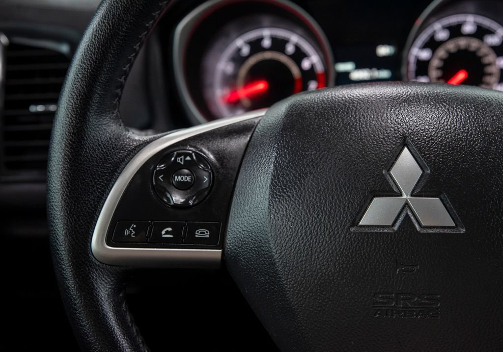 Used 2015 Mitsubishi Outlander Sport ES AWD/4WD image 19