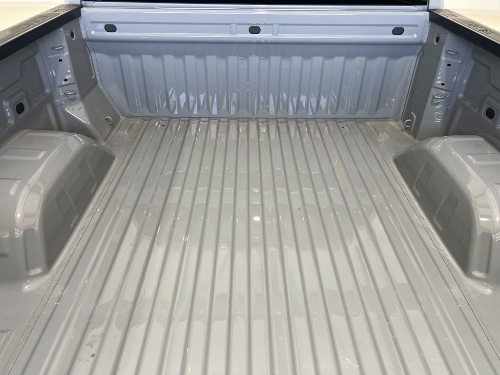 Used 2024 GMC Sierra 1500 Elevation image 22