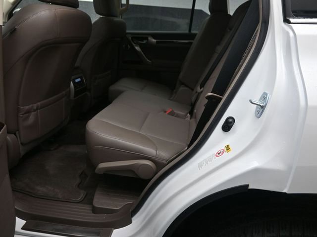 Used 2015 Lexus GX 460 Luxury image 21