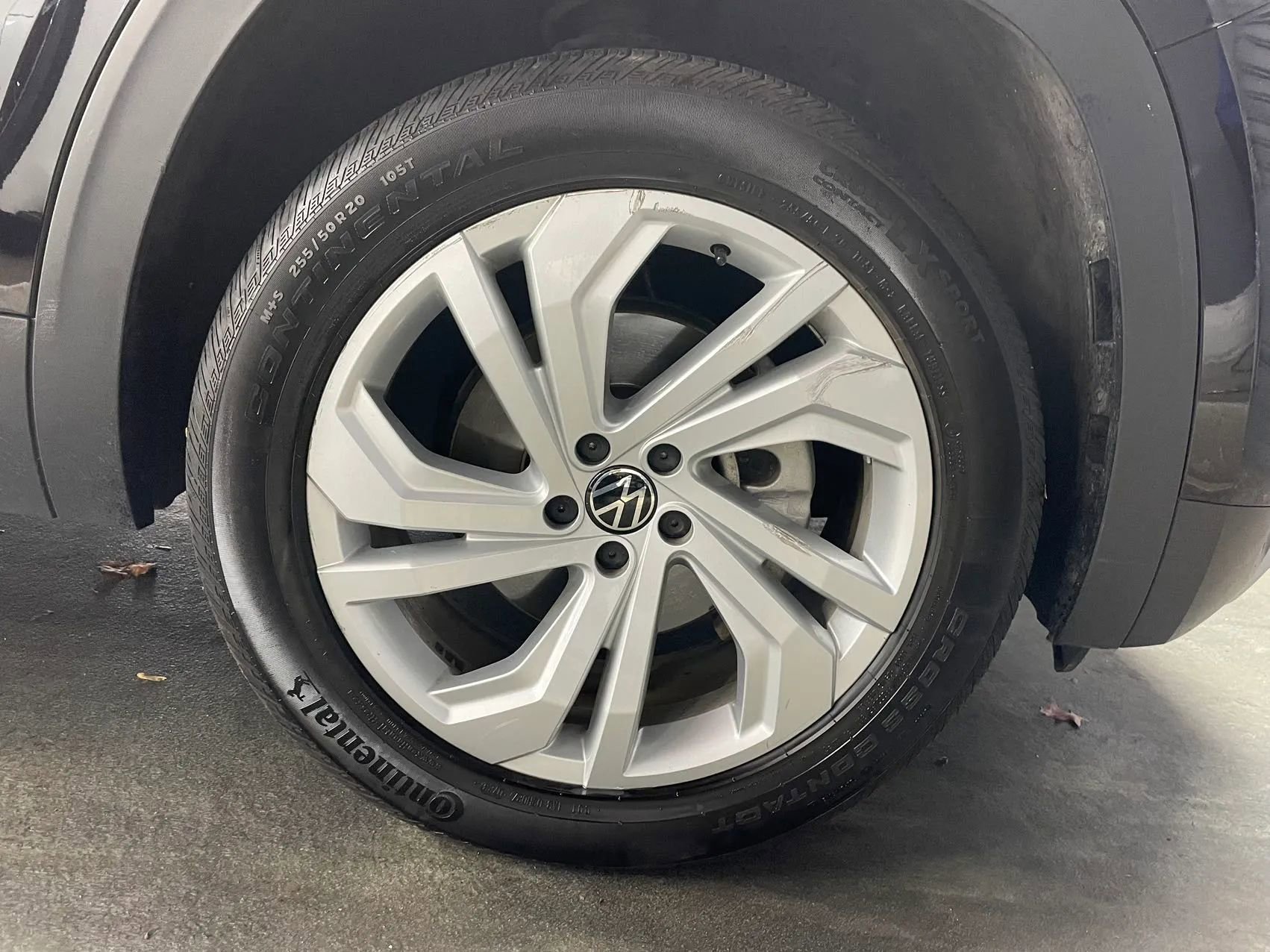 Used 2021 Volkswagen Atlas SE w/ Panoramic Sunroof Package image 17