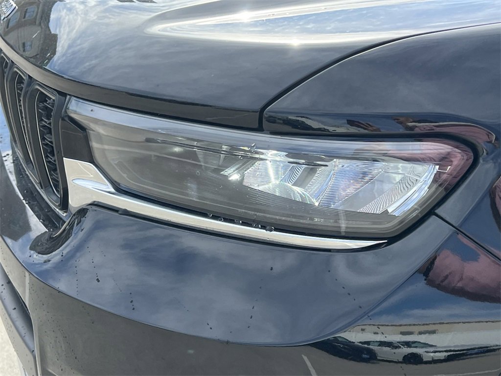 Used 2024 Jeep Grand Cherokee L Limited image 10