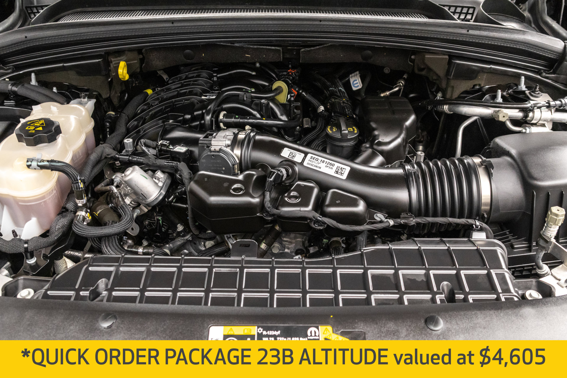 Used 2023 Jeep Grand Cherokee Altitude AWD/4WD image 43