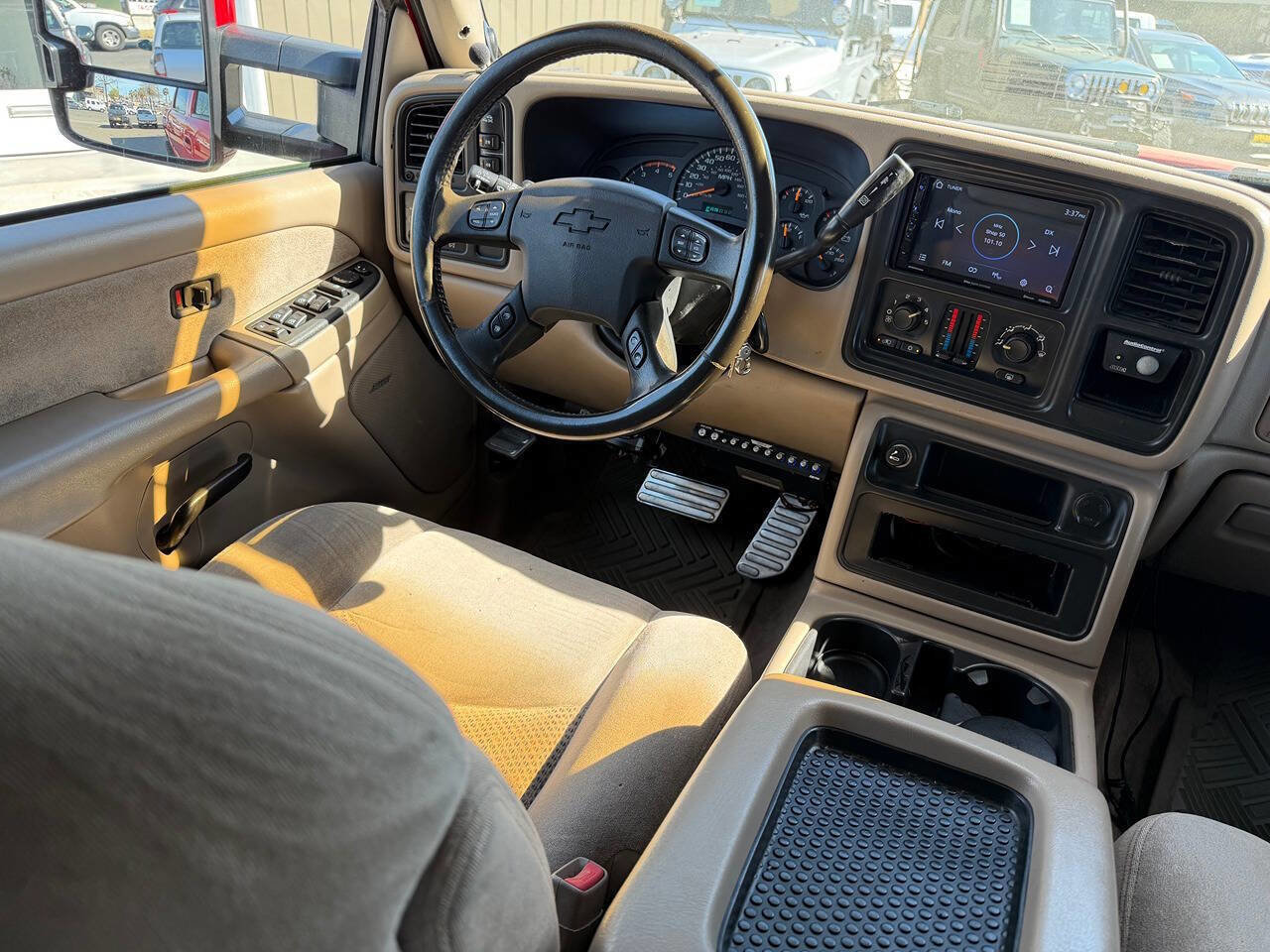 Used 2003 Chevrolet Silverado 2500 LS w/ Skid Plate Package image 8