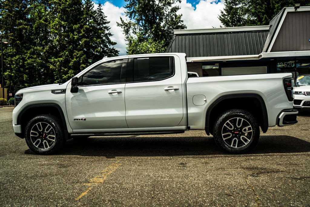 Used 2022 GMC Sierra 1500 AT4 w/ AT4 Premium Package AWD/4WD image 23