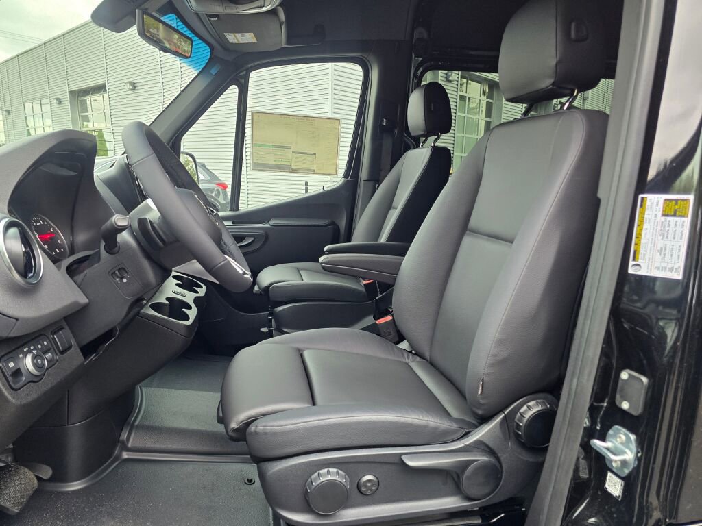 New 2026 Mercedes-Benz Sprinter 2500 image 20