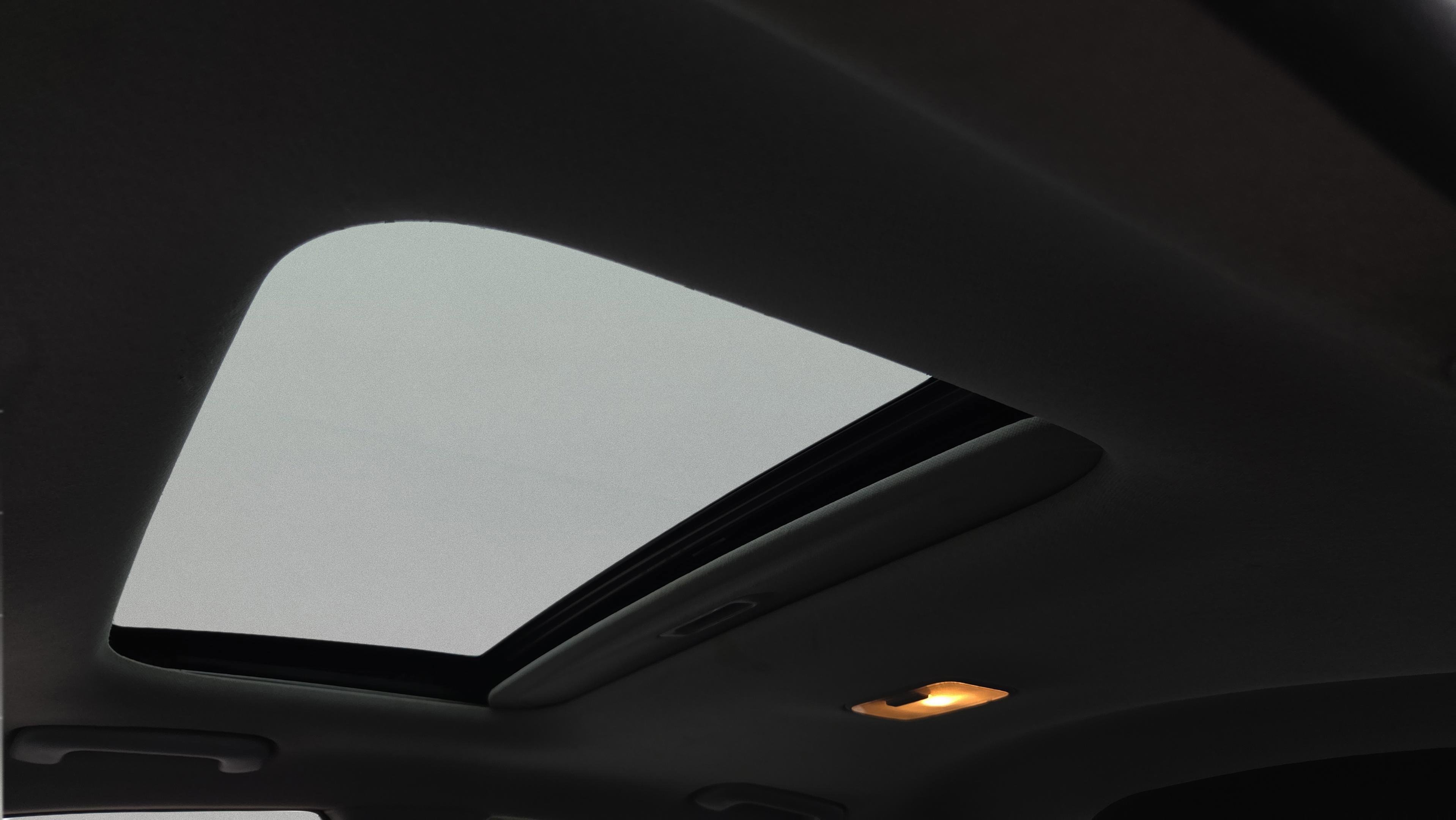 Used 2018 Hyundai Accent Limited image 11