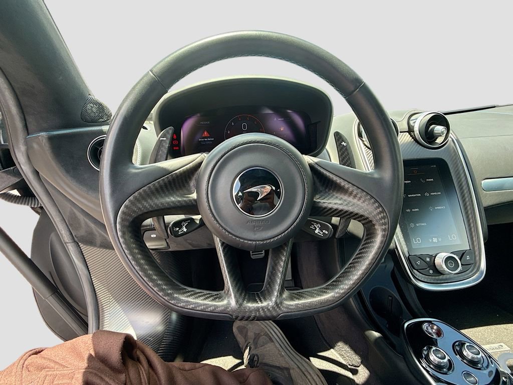 Used 2020 McLaren GT RWD image 14