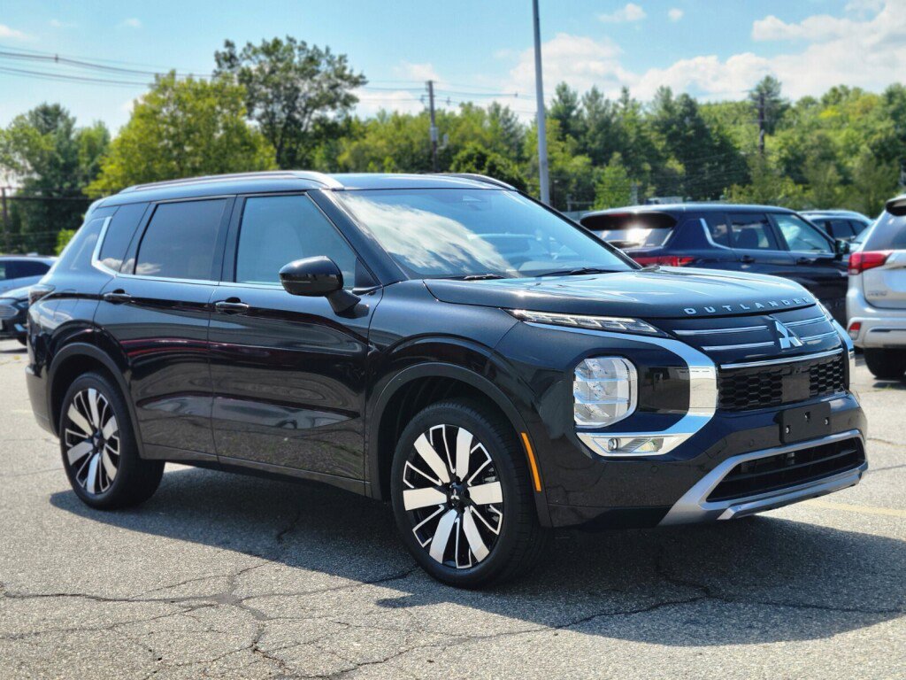 New 2025 Mitsubishi Outlander SEL image 7