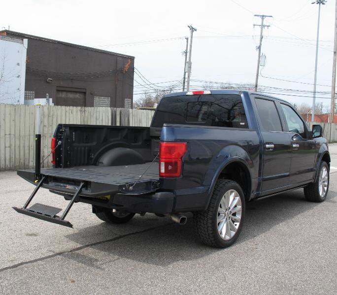 Used 2018 Ford F150 Limited w/ Trailer Tow Package AWD/4WD image 9