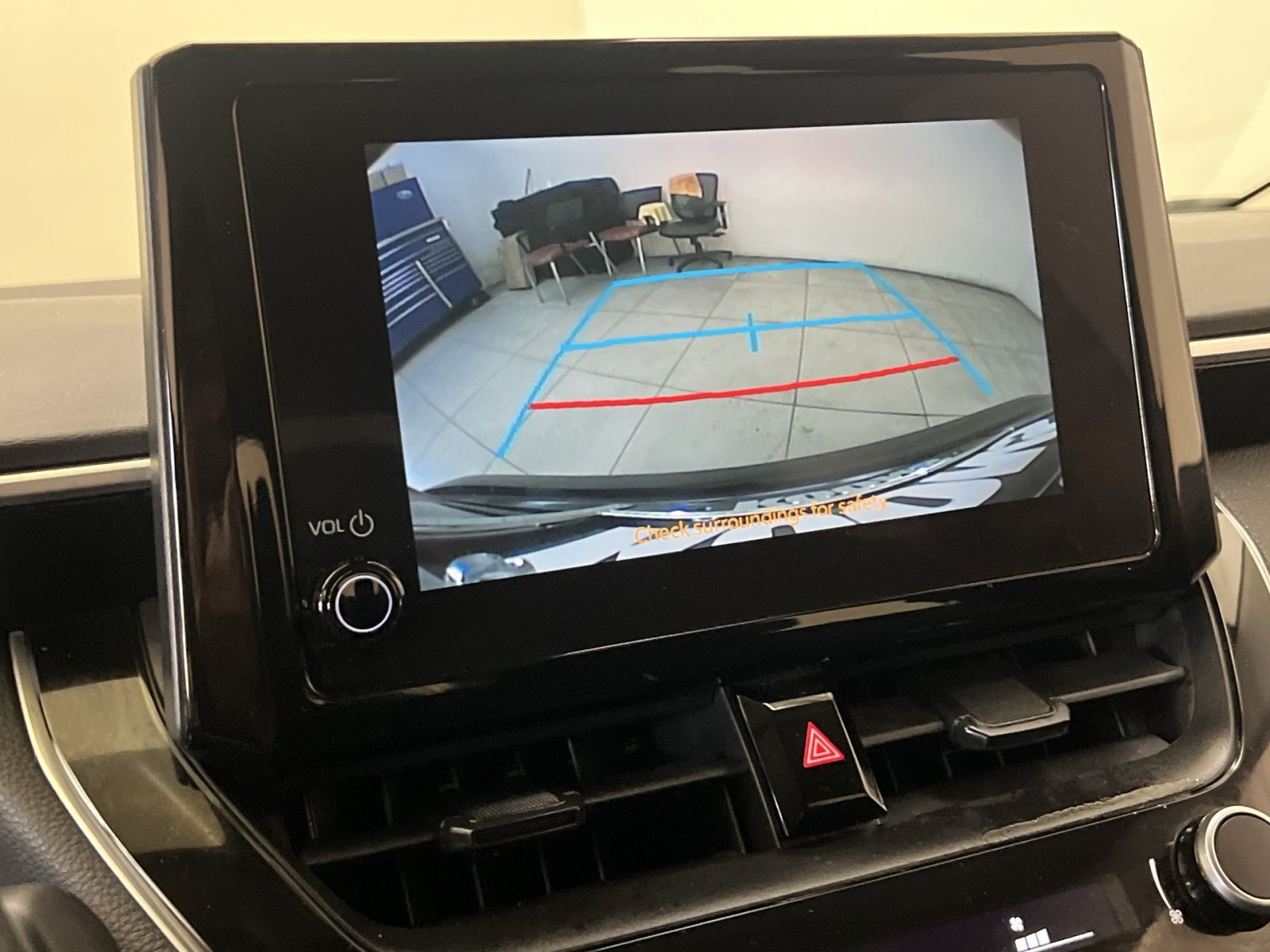 Used 2024 Toyota Corolla LE FWD image 18