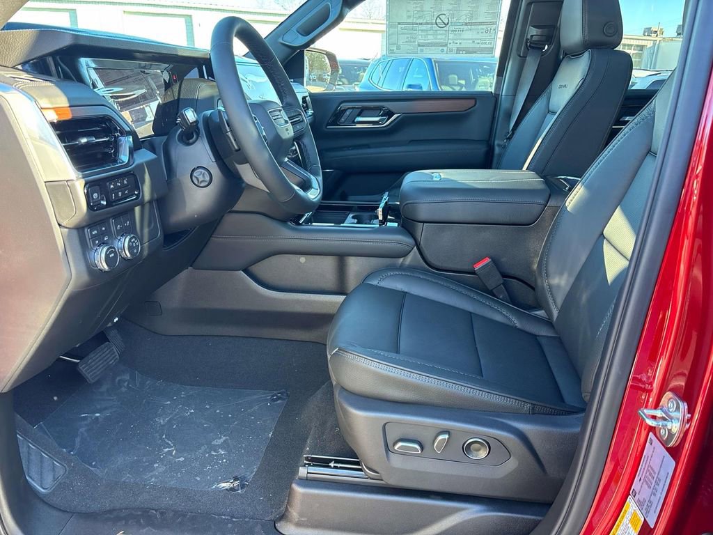 New 2026 GMC Yukon XL Denali w/ Sun & Power Step Package image 9