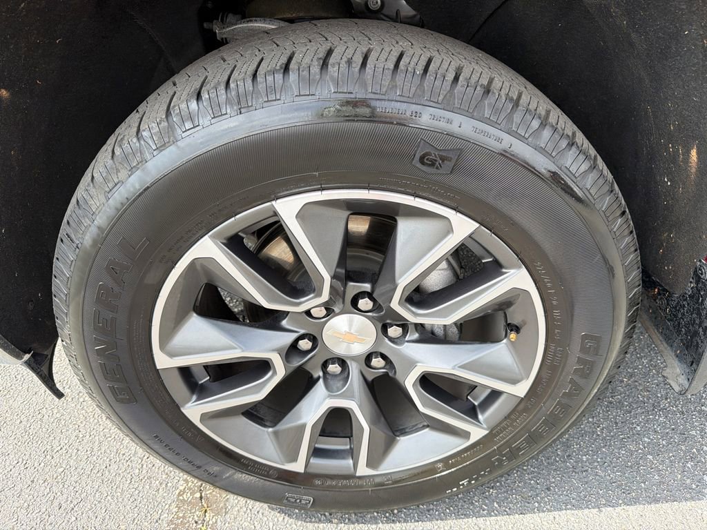 Used 2022 Chevrolet Silverado 1500 LT image 11