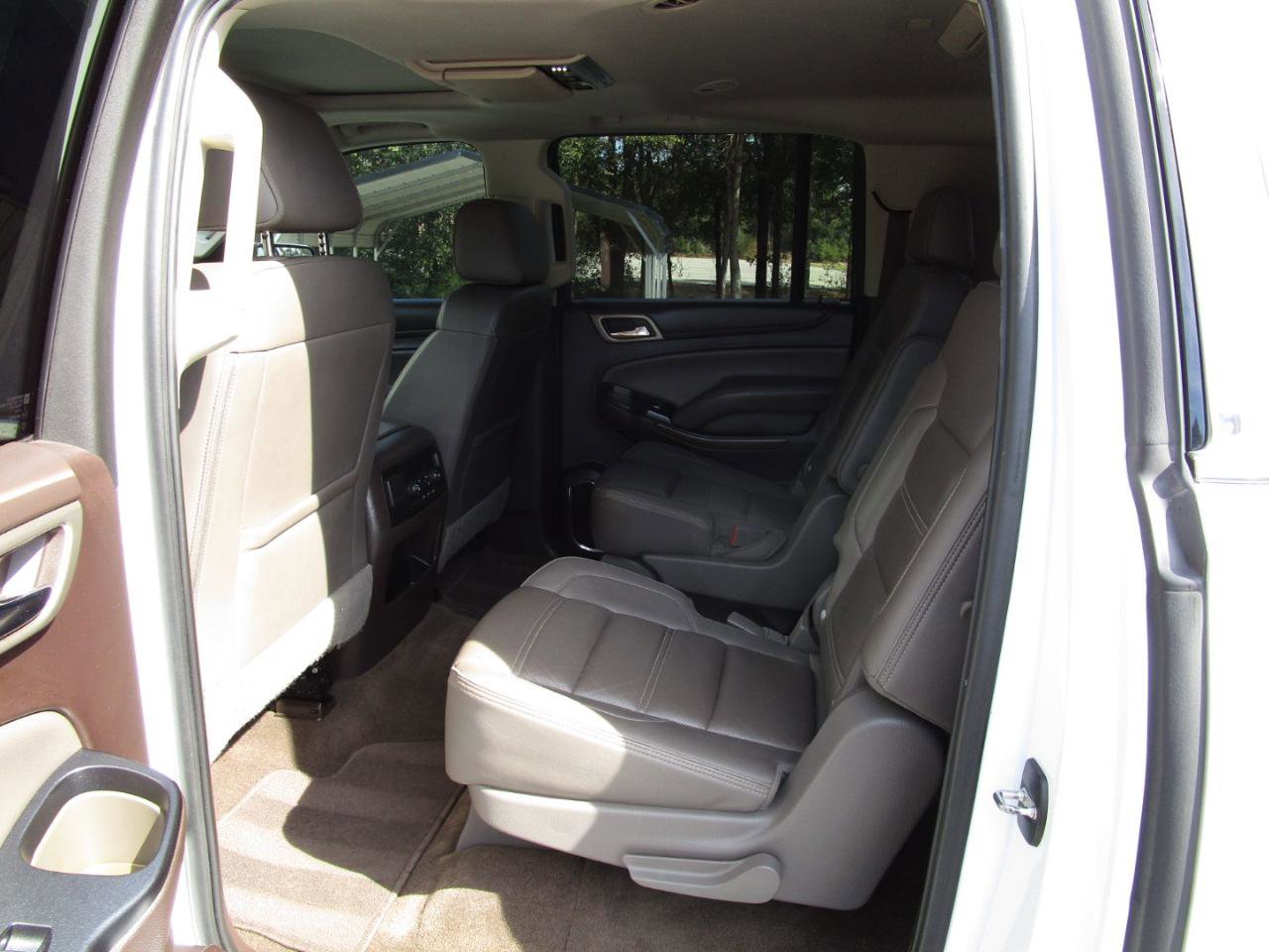 Used 2018 GMC Yukon XL Denali w/ Denali Ultimate Package RWD image 25