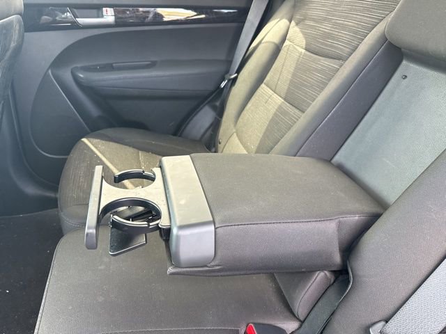 Used 2015 Kia Sorento LX image 30