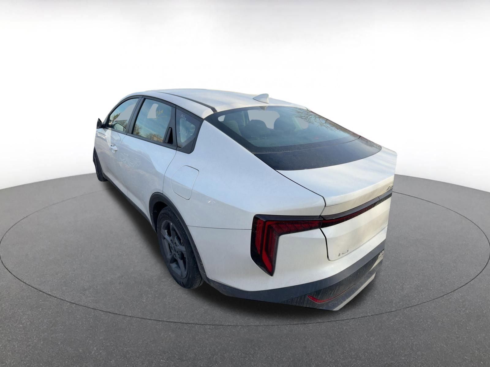 Used 2025 Kia K4 LXS image 5