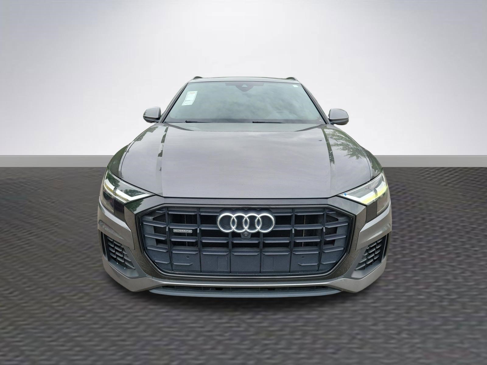 Used 2021 Audi Q8 Premium w/ Black Optic Package AWD/4WD image 2