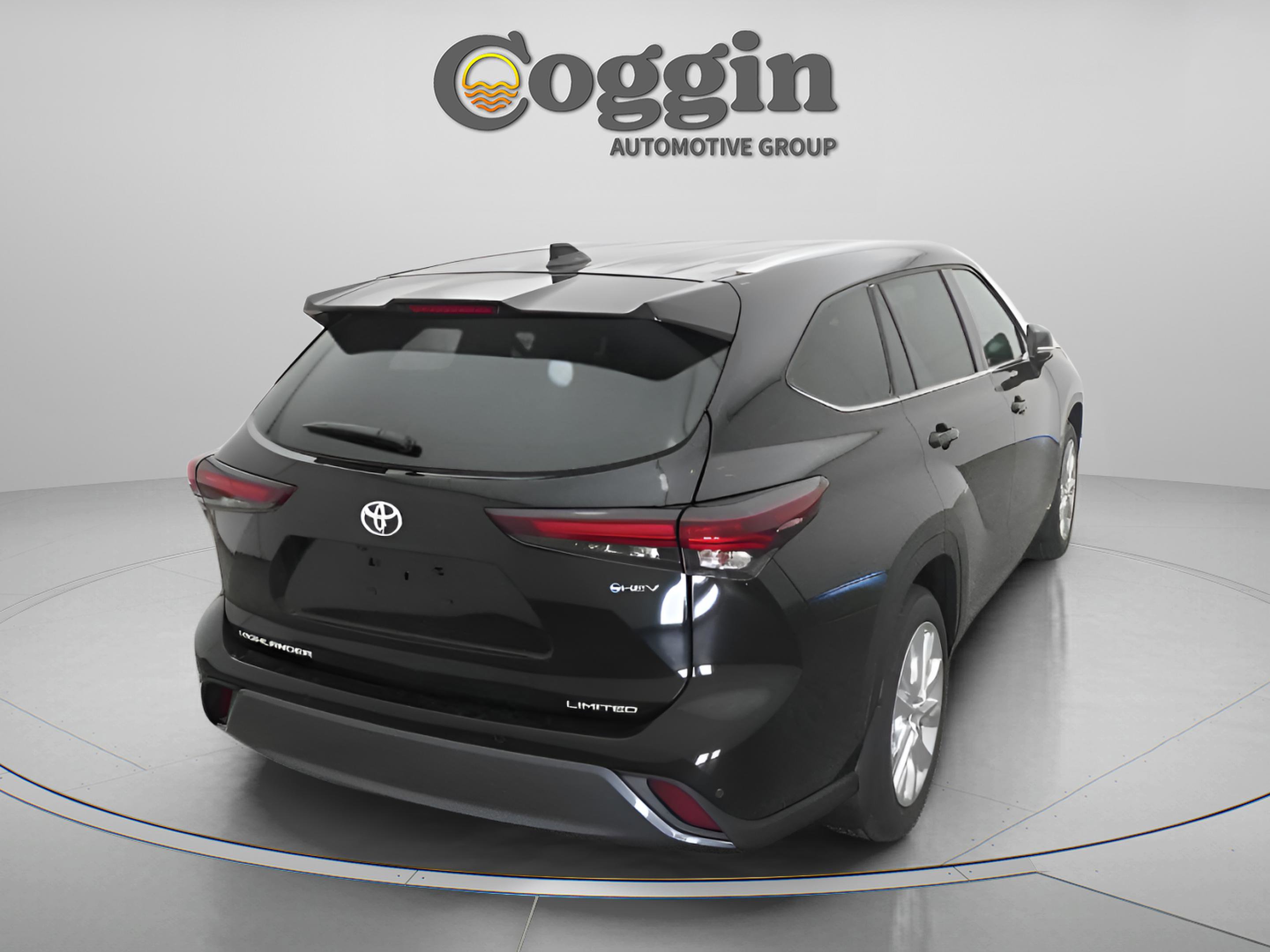 New 2026 Toyota Highlander Limited image 16