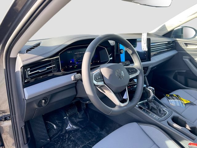 New 2026 Volkswagen Jetta SE FWD image 9
