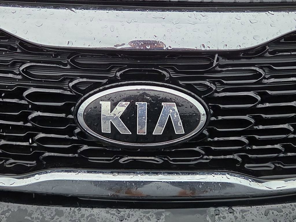 Used 2015 Kia Sorento LX AWD/4WD image 11