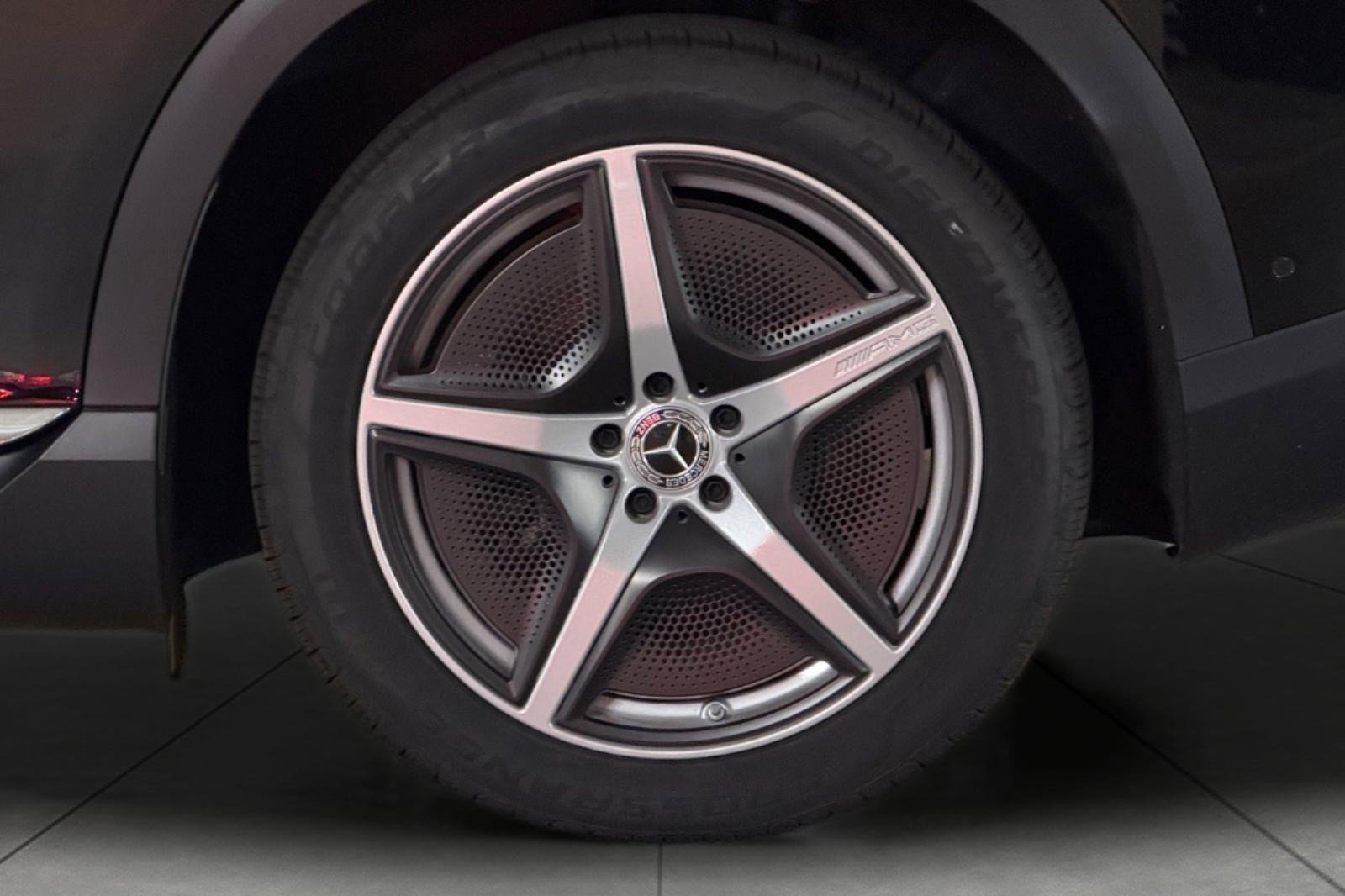 New 2025 Mercedes-Benz EQE 500 4MATIC SUV image 26
