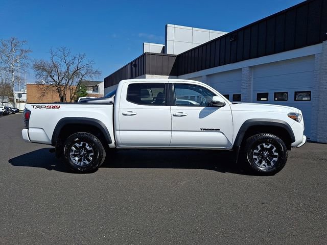 Used 2020 Toyota Tacoma TRD Off-Road w/ TRD Premium Off Road Package AWD/4WD image 7