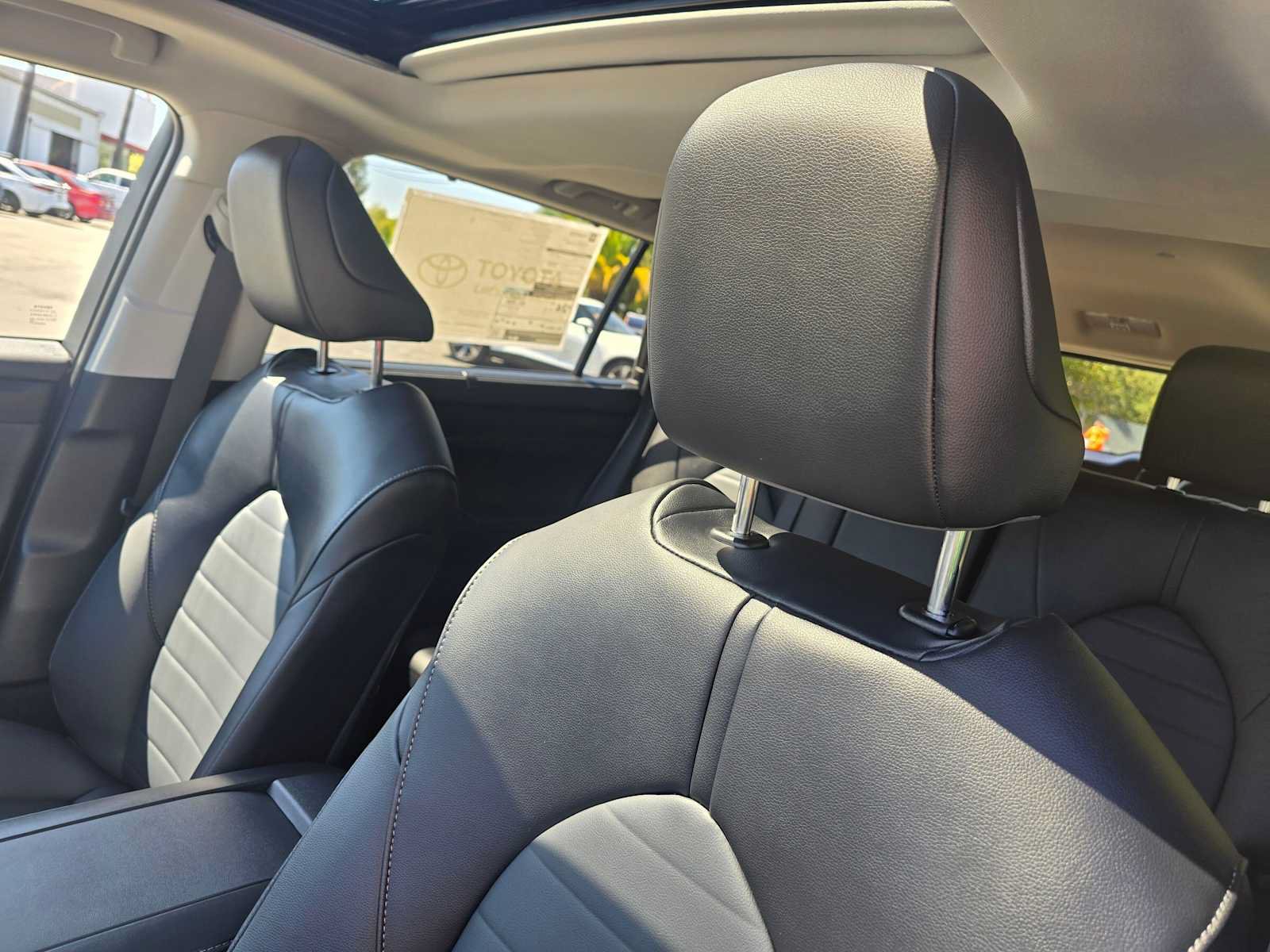 New 2026 Toyota Highlander XLE AWD/4WD image 23