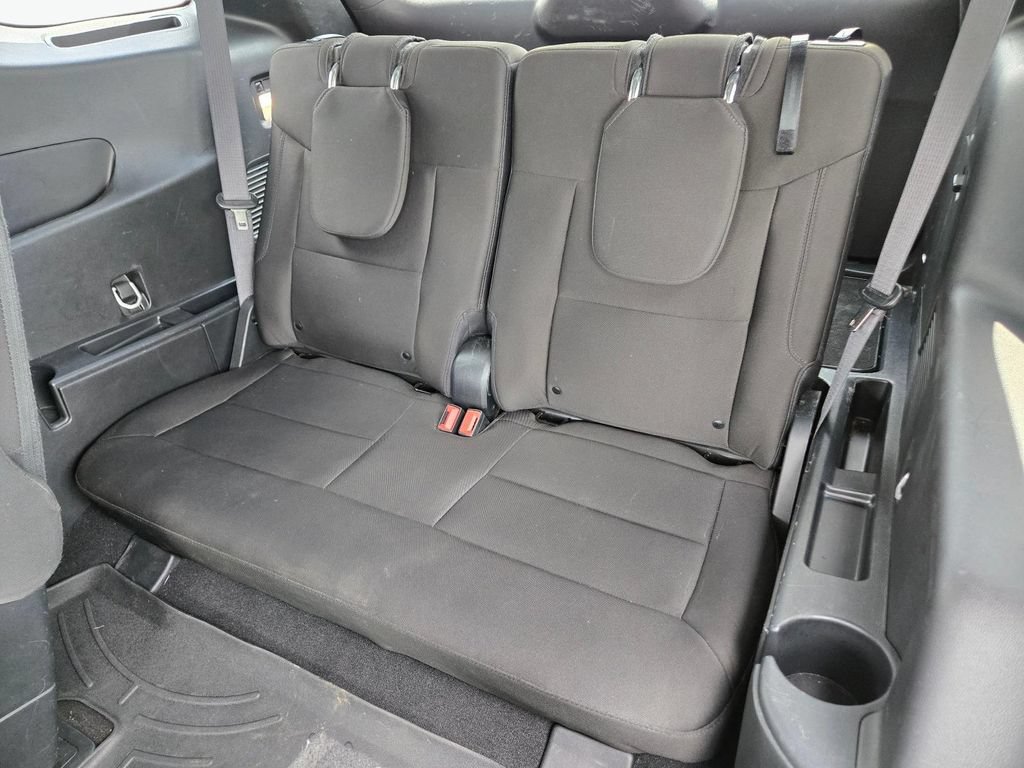 Used 2023 Ford Explorer XLT RWD image 18