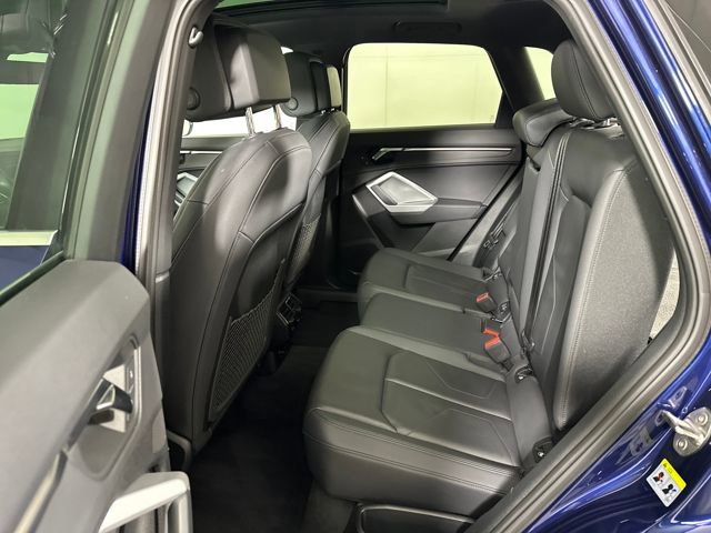 Used 2024 Audi Q3 2.0T Premium image 24