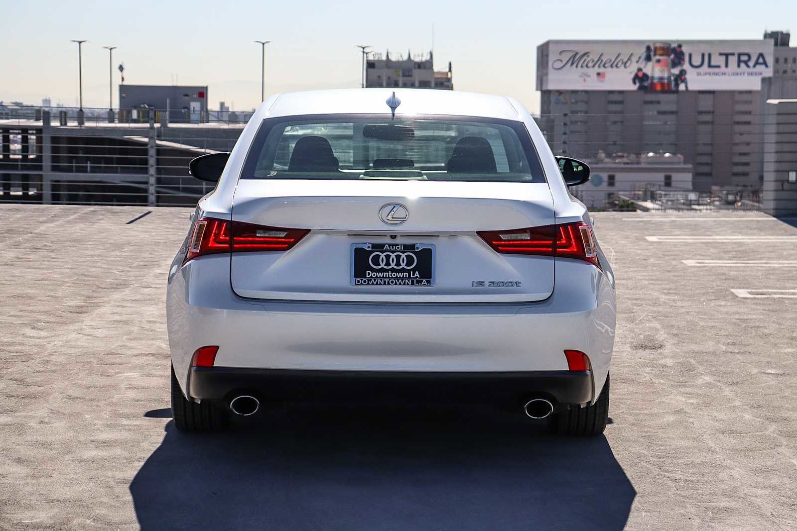 Used 2016 Lexus IS 200t image 5