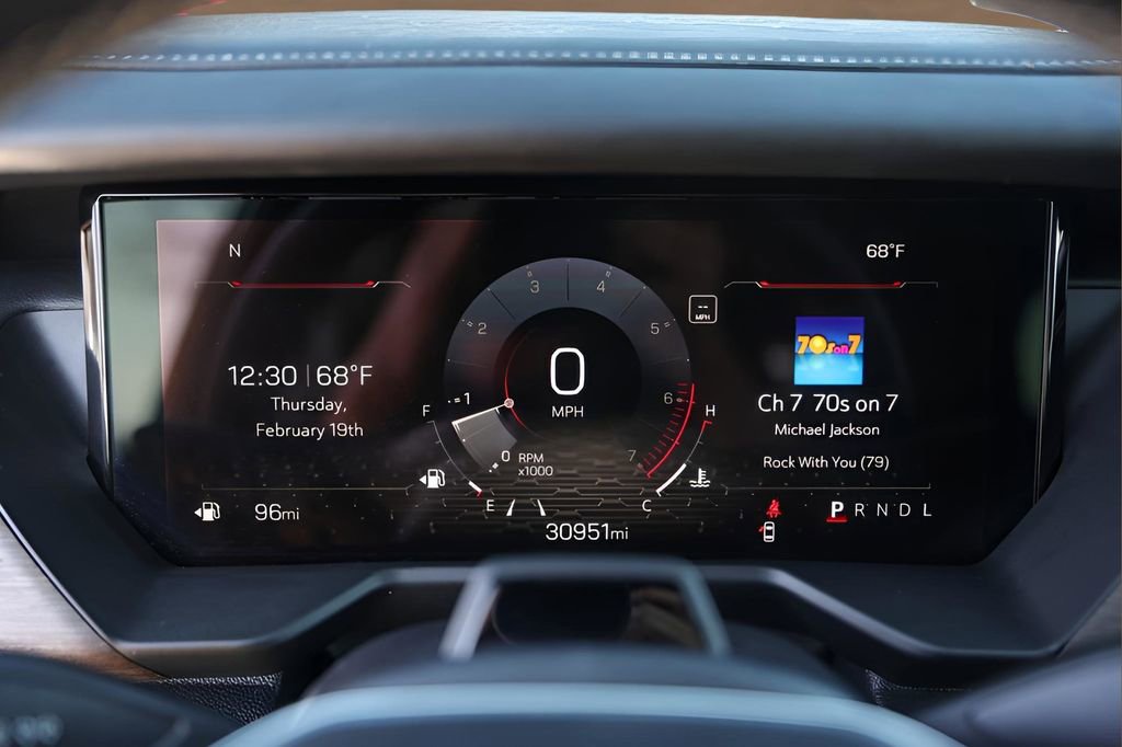 Used 2024 GMC Acadia Denali w/ Super Cruise Package image 11