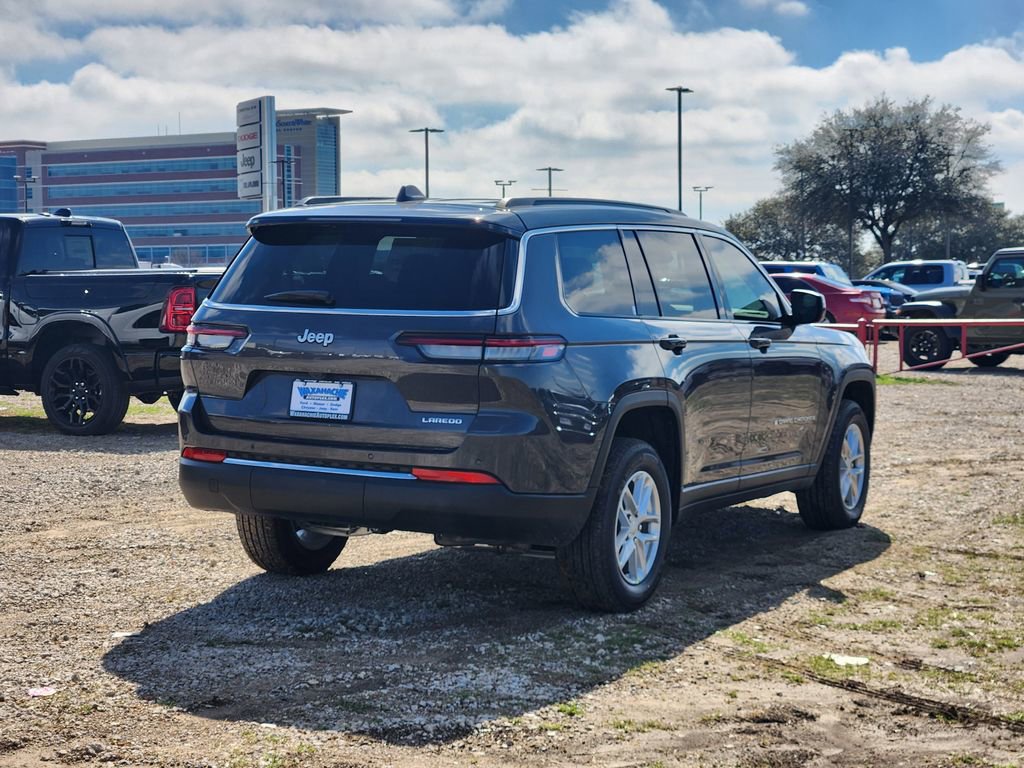 New 2026 Jeep Grand Cherokee L Laredo image 3